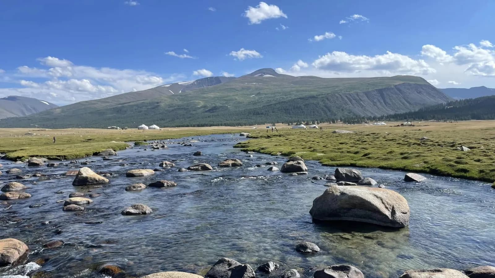 West Loop - Eagle hunters of Western Mongolia 26